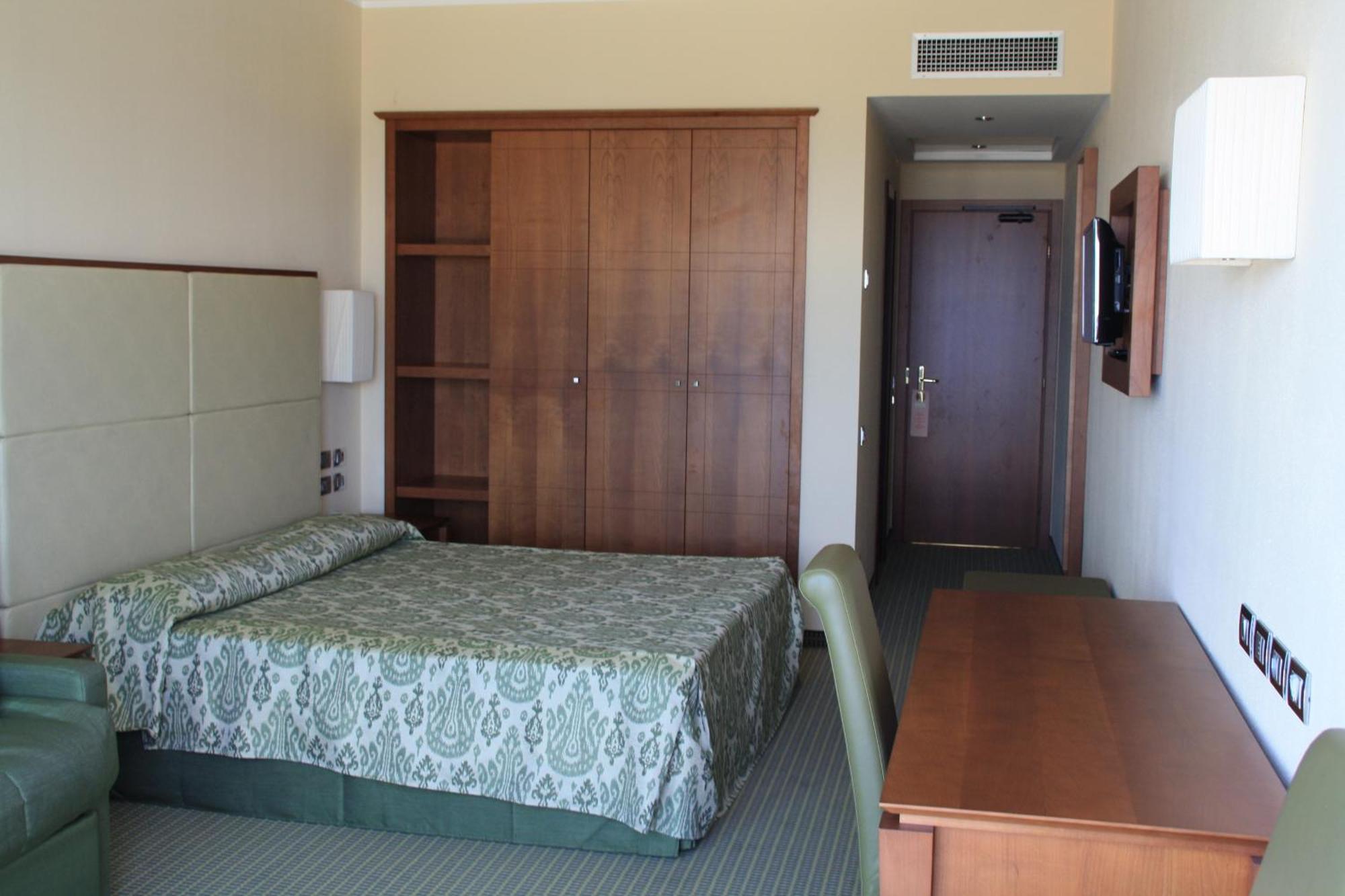 Hotel Villaggio Club Altalia Brancaleone Eksteriør billede