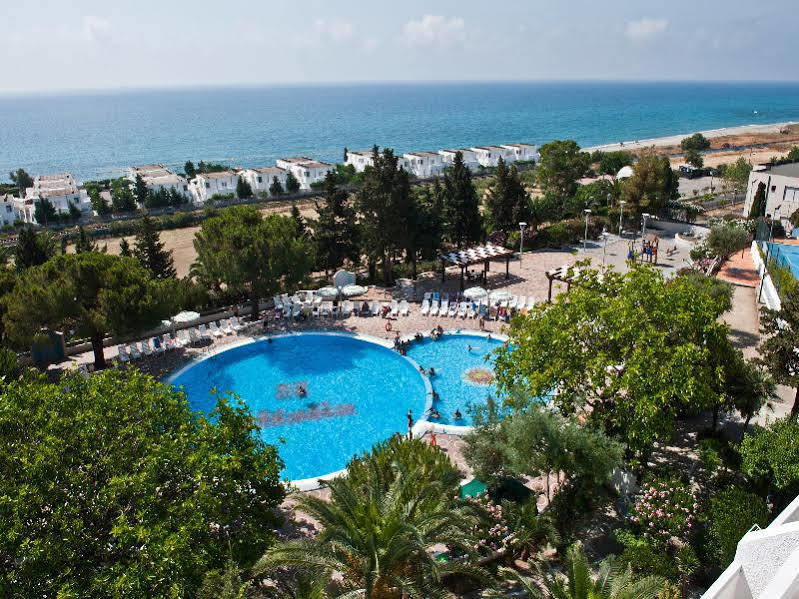 Hotel Villaggio Club Altalia Brancaleone Eksteriør billede
